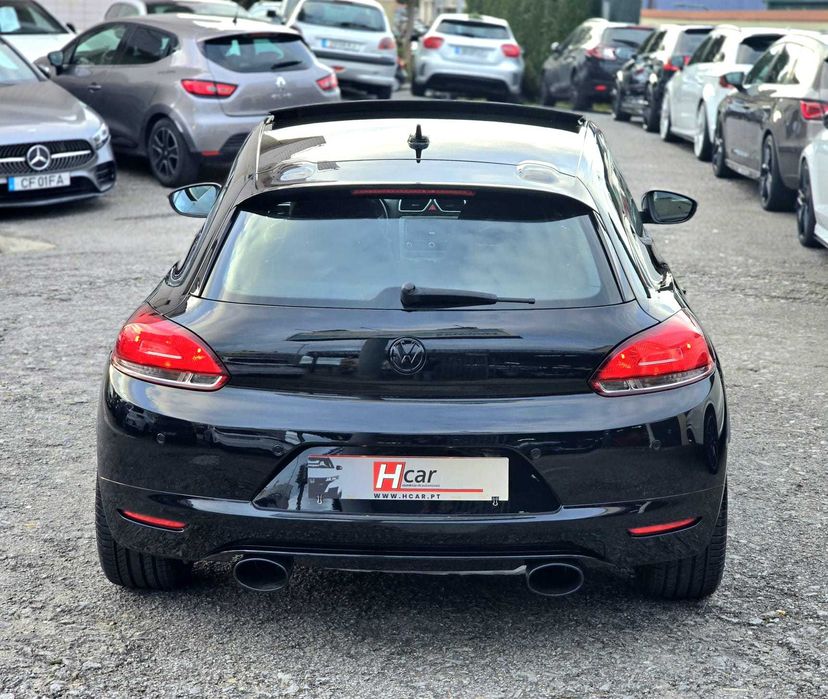 Volkswagen Scirocco 2.0Tdi 140cv "Look R"