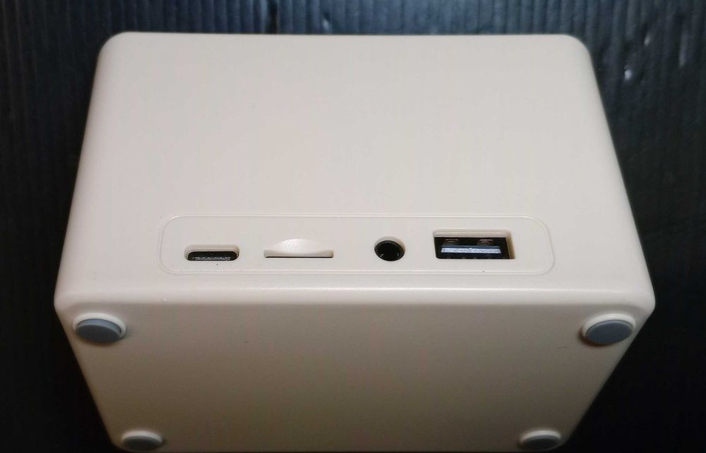 Wireless Karaoke Speaker + Microphone64309887272451122