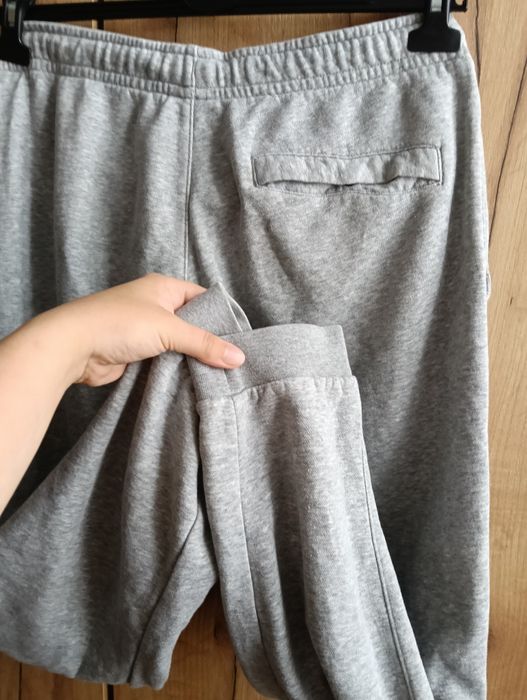 Dres Nike L spodnie Nike spodnie dresowe Nike