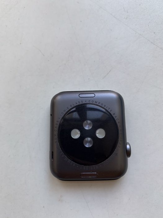 Шлейф, корпус, запчасти Apple Watch