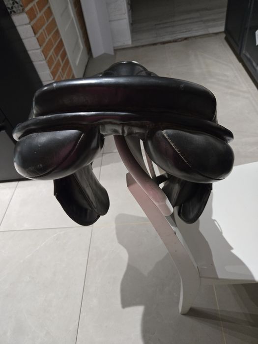 Siodło skokowe 17.5