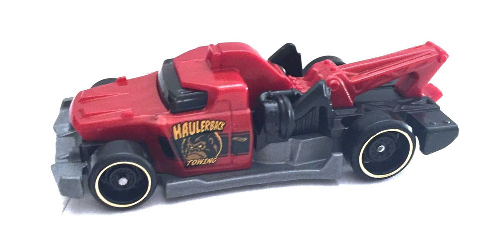 Haulerback HW Heavyweights Hot Wheels   Diecast Tow Truck 1/64