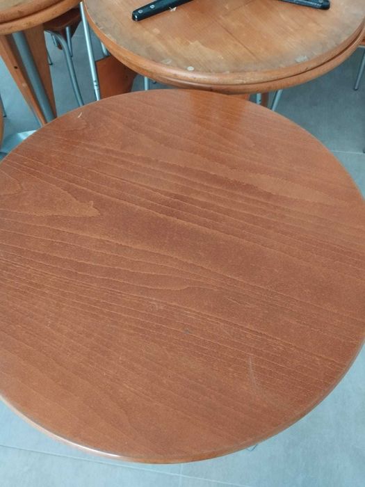 Mesas e cadeiras de cafe/pastelaria