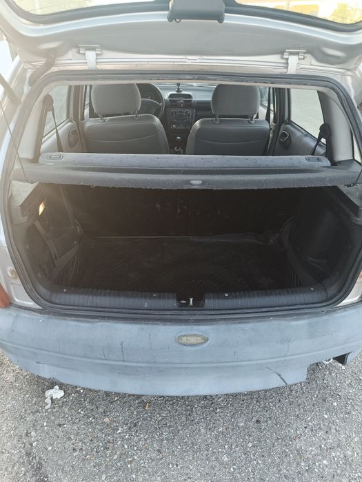 Opel corsa b - negociável