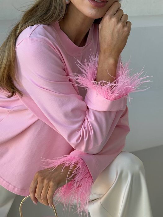 Лонгслів з пірʼям