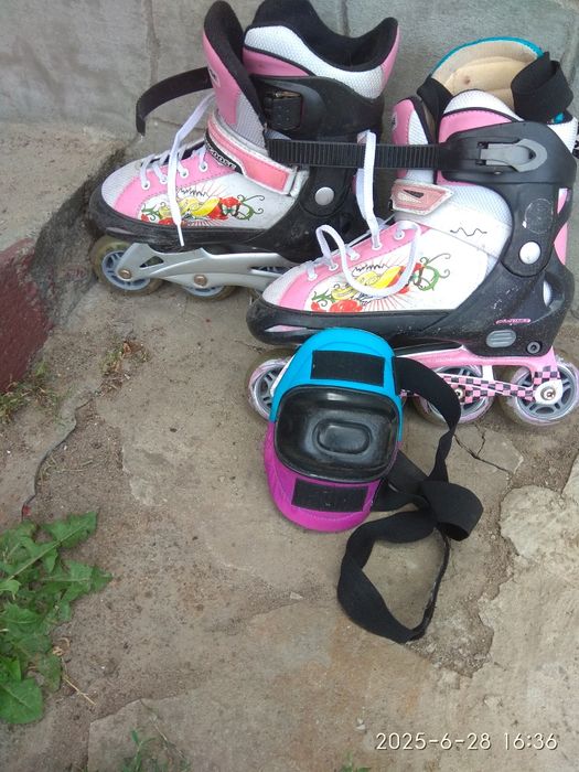 Продам роліки дитячи