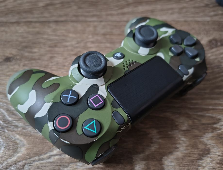 Джойстик Dualshock 4 version 2(оригінал)