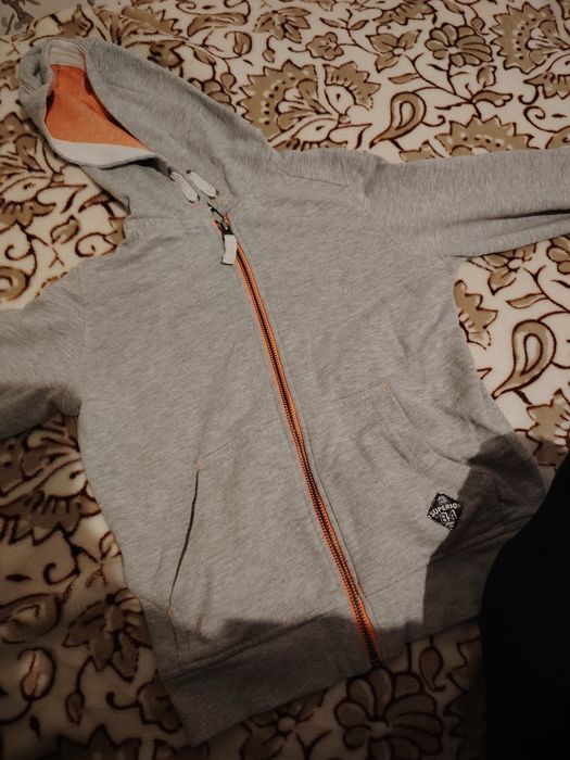 Bluza chłopięca z kapturem