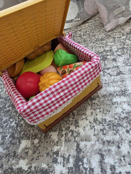 Дитячий ігровий набір Кошик для пікніка з продуктами та фруктами