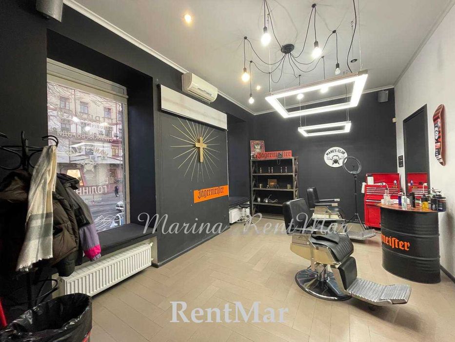 Красивое фасадное помещение ул Жуковского