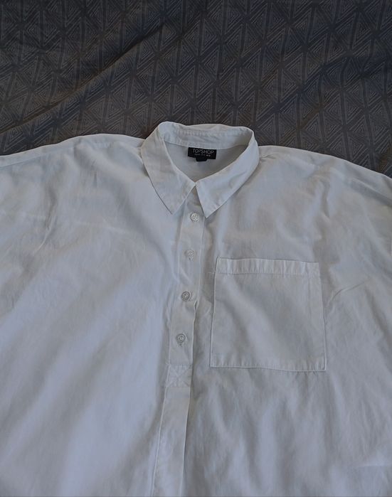 Biała koszula oversize