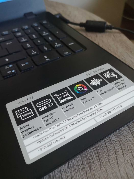 Portátil Acer Aspire F 15