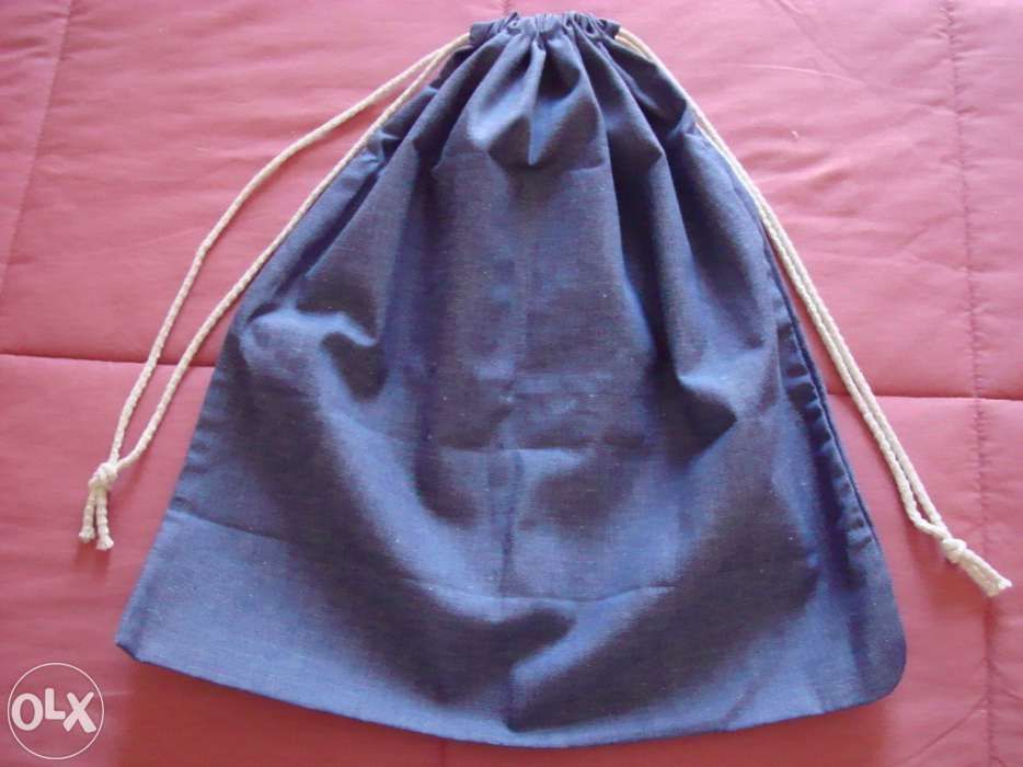 Saco do pão novo, por estrear