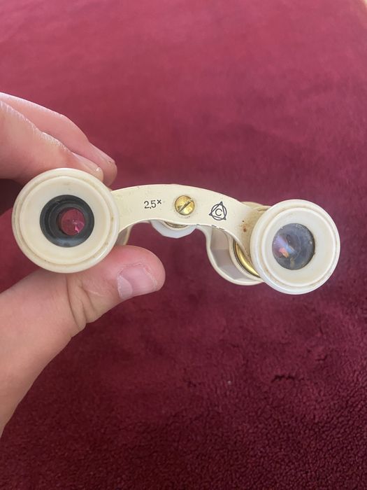 Бінокль радянський театральний