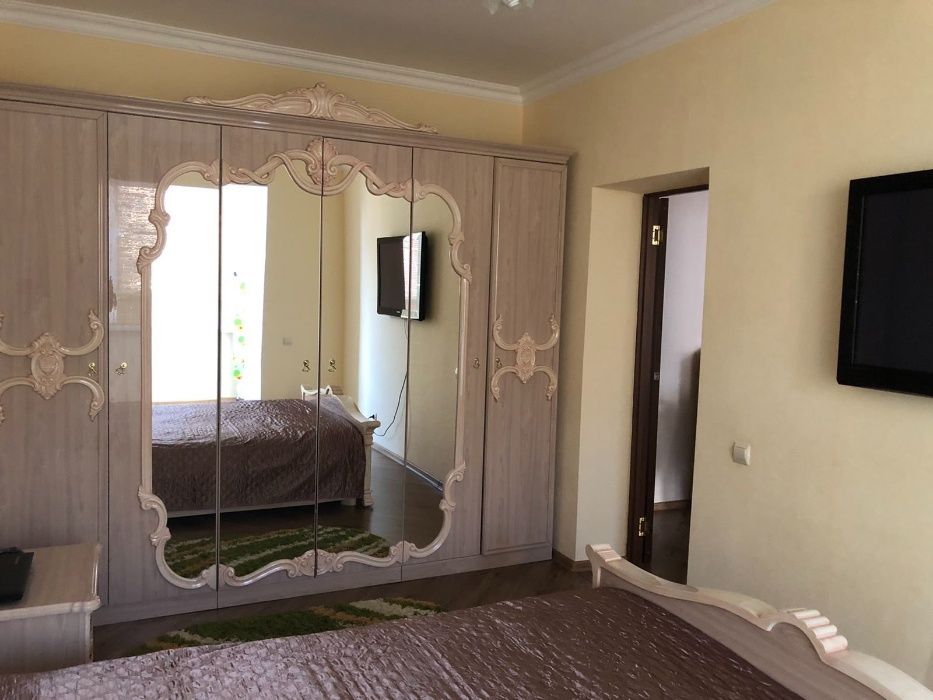 2- х-к. Корбутівка Від місяцю і більше