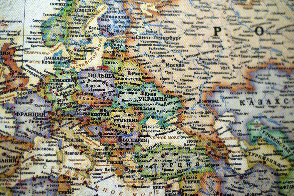 Карта мира большая, печать на холсте, на русском или английском языке