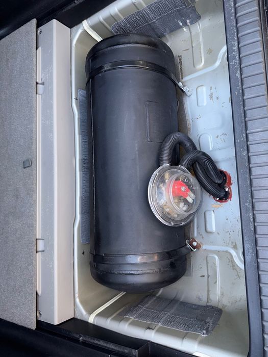 Продам сімейне авто Toyota Rav4 Long 2011