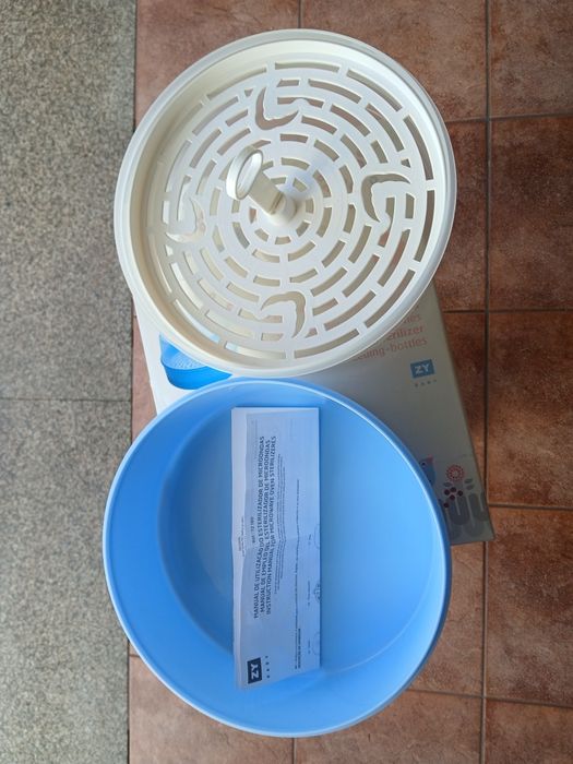 Esterilizador de biberões para microondas