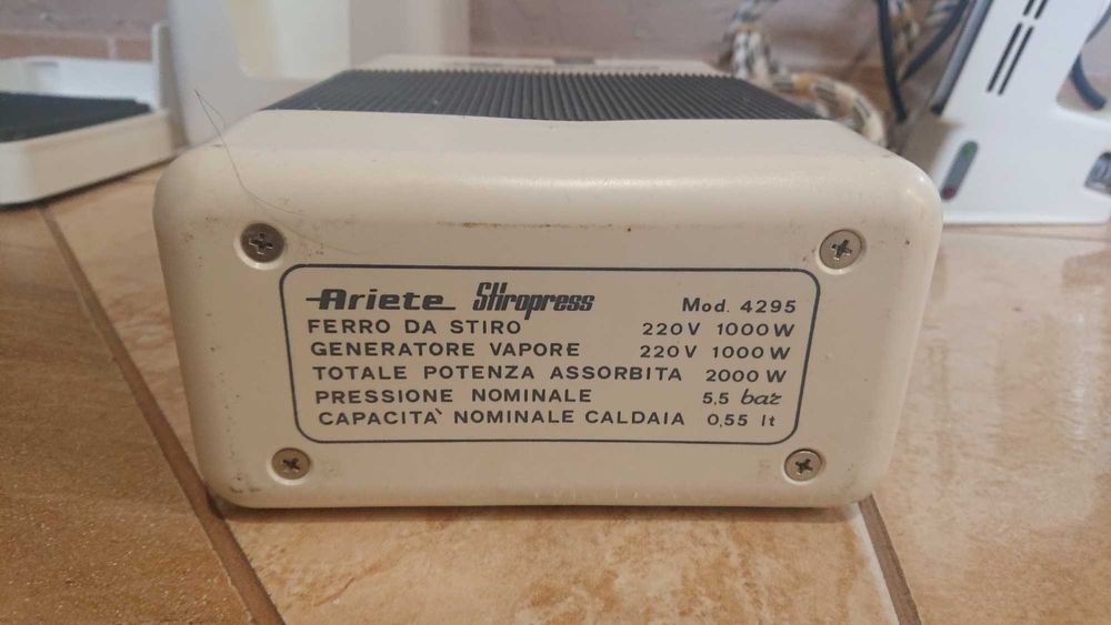 Парова станція Ariete StiroPress 4295