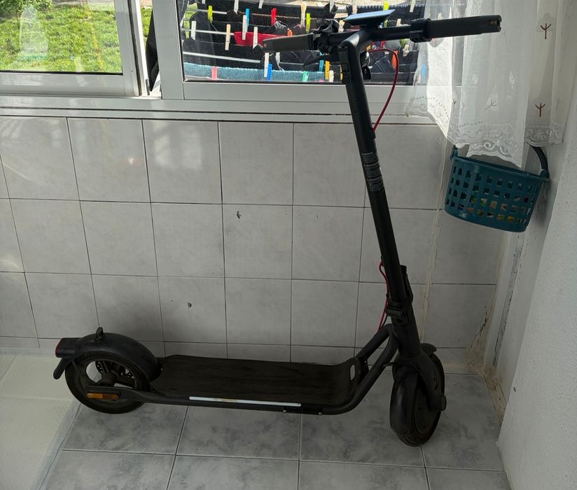 Trotinete NAVEE  V40i  PRO