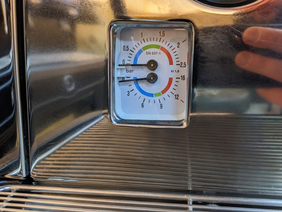 професійна кавоварка FAEMA Stylema