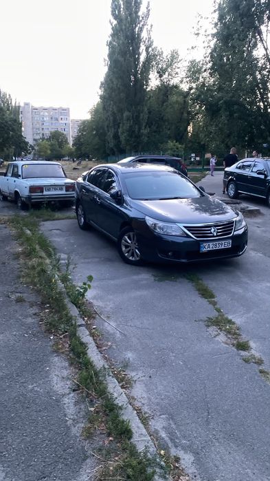Renault Latitude