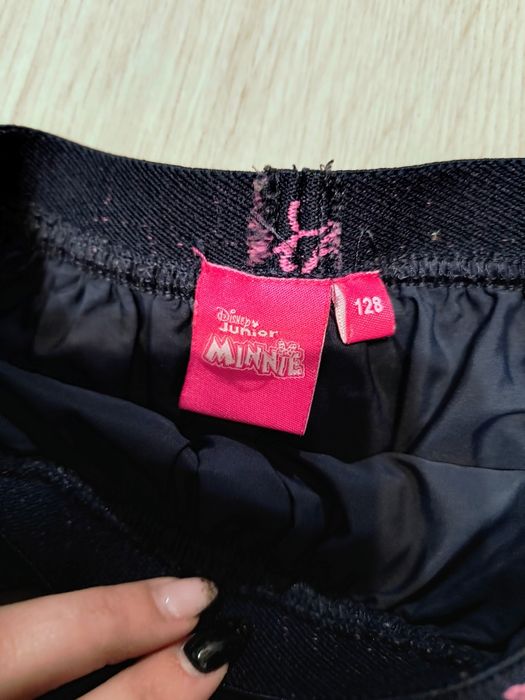 Spódniczka w rozmiarze 128