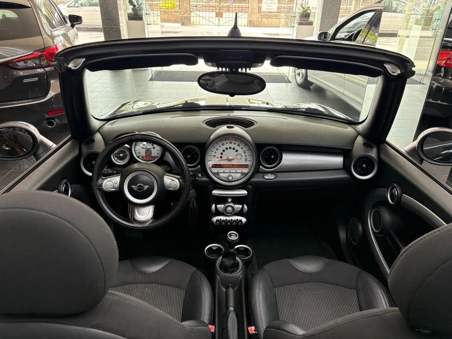 MINI Cabrio Cooper S514927618069647361