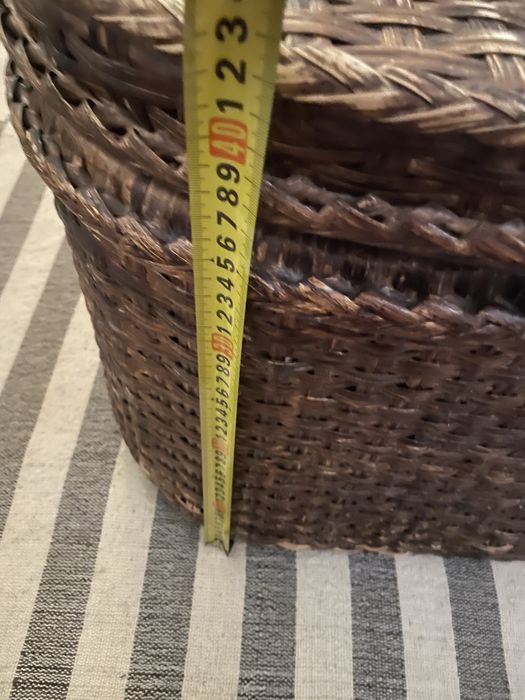 Mesa/baú da Loja do Gato Preto