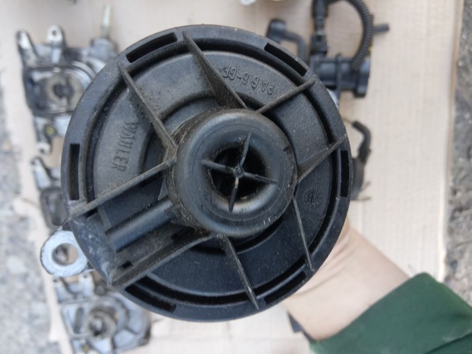 Клапан ЕГР, Вакуумний насос Опель Астра ж, Вектра Б, Зафира Соленоид