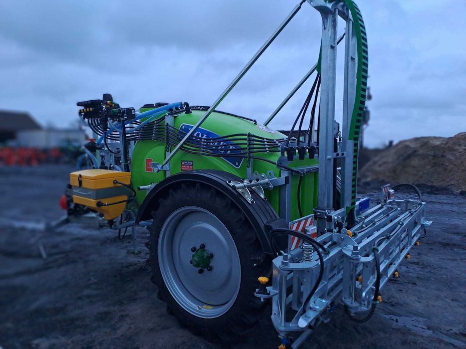 Nowy opryskiwacz ciągany TOLMET BRUNO – 1000–2500 l, belka 12–18 m
