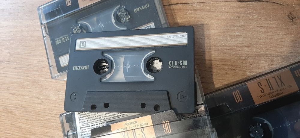 Kaseta Maxell XL II-S 90