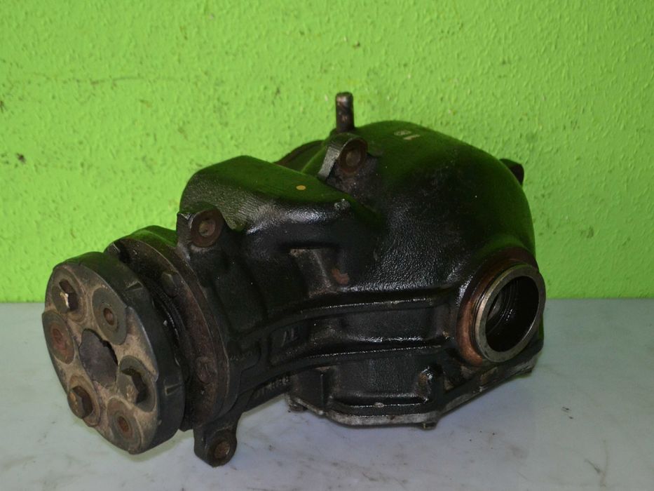 Dyferencjał Dyfer Przód BMW E30 325ix  3.91