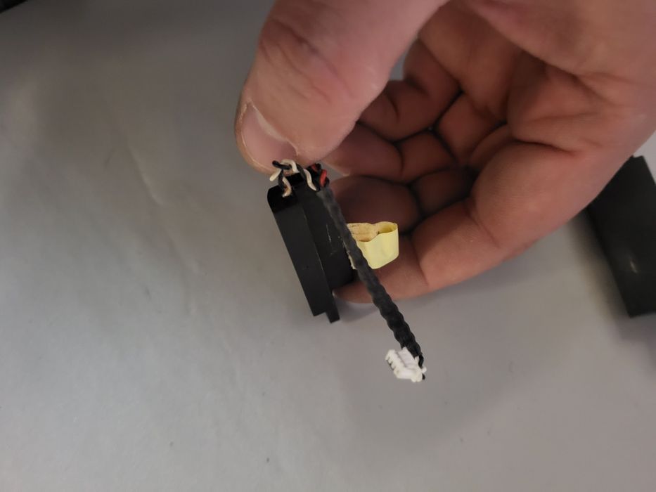 Sprzedam głośniki głośniczki do laptopa Asus F5R.