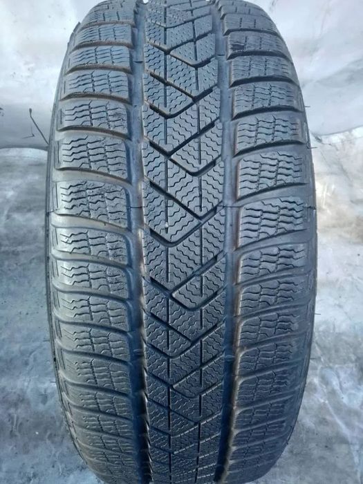 Pirelli Winter Sottozero 3 225/40 R20 94V 2022 7-7.5mm
