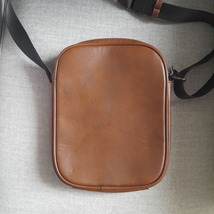 Bolsa zara nova com cinta