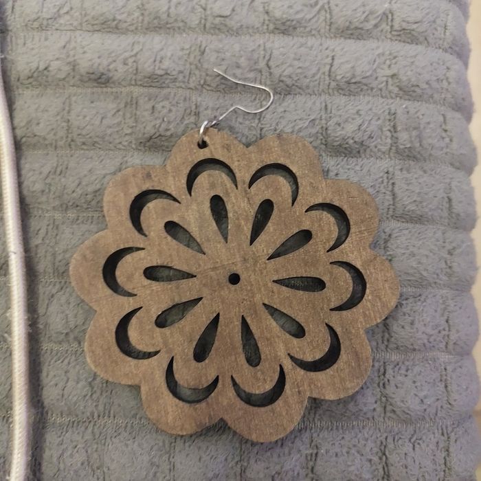 Kolczyki 8 cm brązowe drewniane wiszące boho hand nade