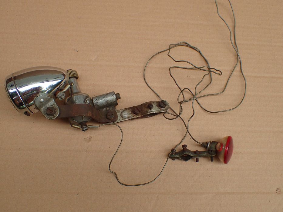 Halus Junior zabytkowe dynamo rowerowe + lampa przód + tył lata 50/60 Diamant NSU