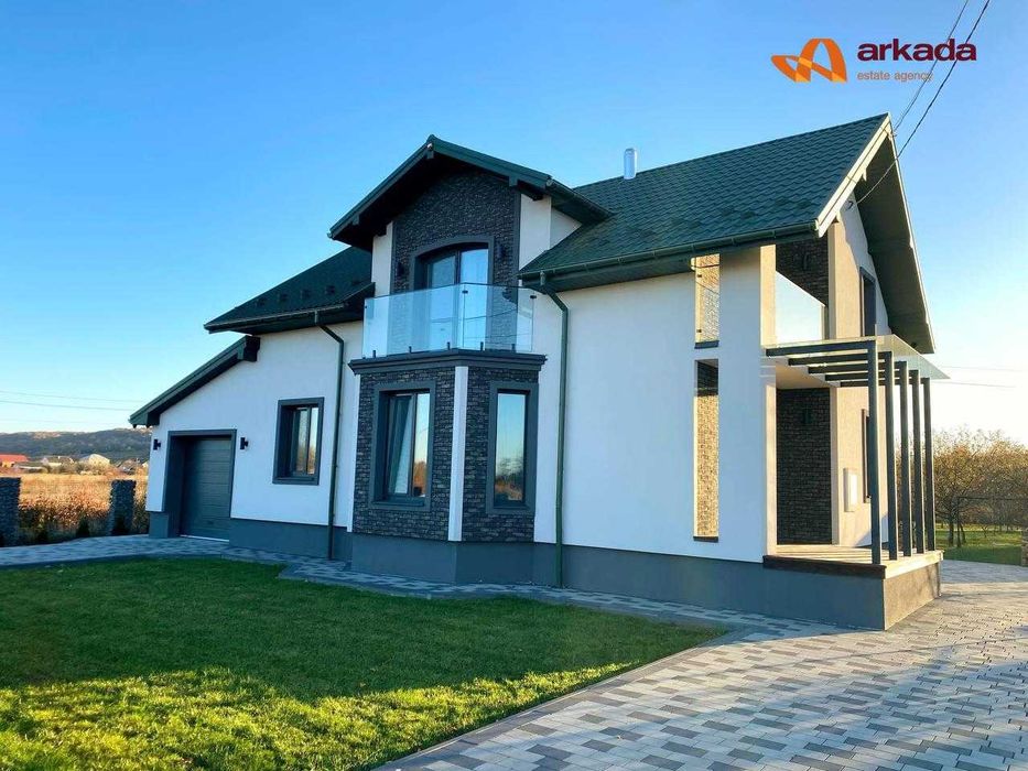 Продаж будинку з ремонтом біля Івано-Франківська (18 сот землі)