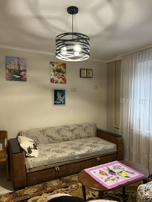 Здам в довготривалу оренду 1 кімнатну квартиру 1/9 цегла.