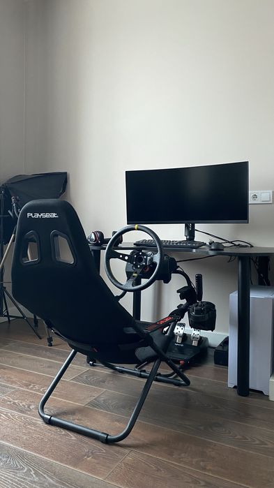 Автосимулятор: Кокпіт, Logitech G29 (руль, педалі, КПП) Без ПК