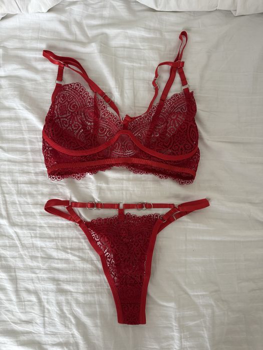 Новий комплект білизни червоний укр бренду