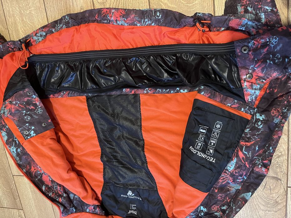 Лижний костюм.