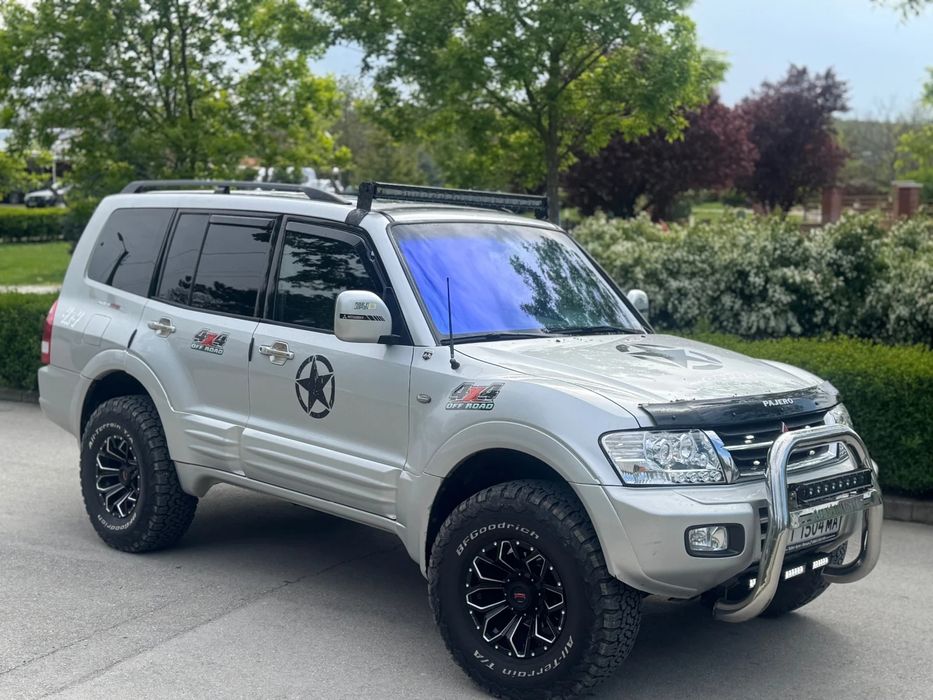 Продам mitsubishi pajero