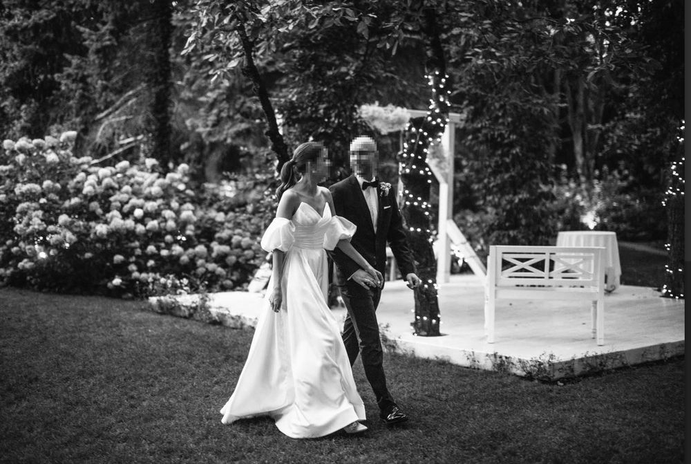 Suknia ślubna z bufkami