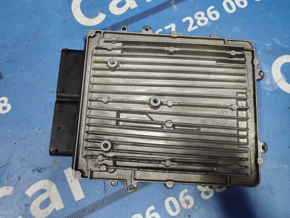 Блок керування двигуном Mercedes Мерседес W222 S 560 управления