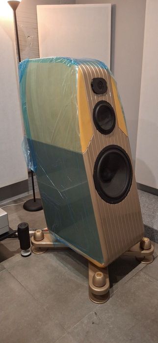 Kharma Exquisite Reference 1E Signature Акустическая система