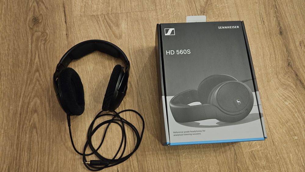 Słuchawki Sennheiser HD 560S Stan idealny