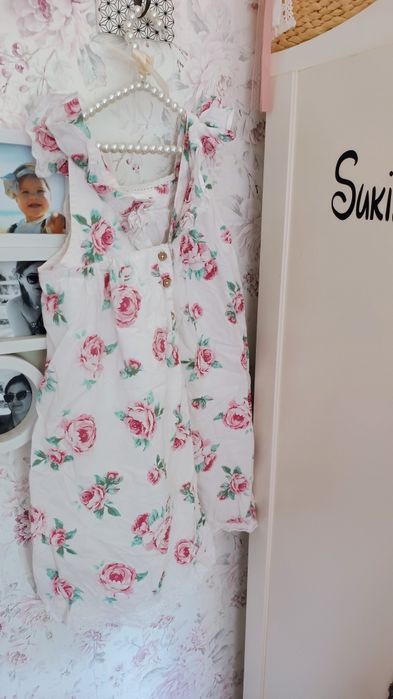Sukienka newbie i kapelusz 52/54 limitowana edycja