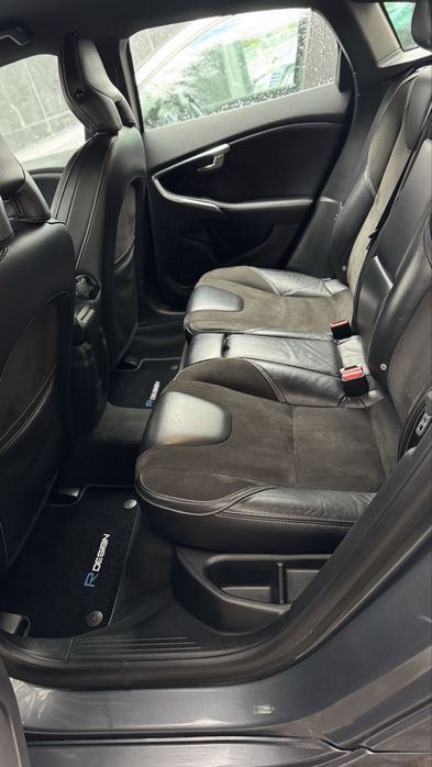 Volvo  v40 D2 RDESIGN